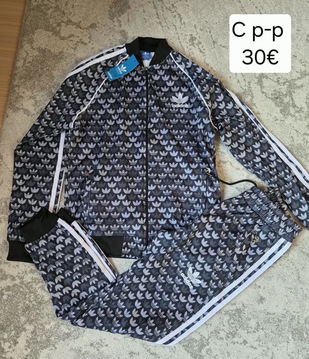 Спортни дамски и мъжки дрехи