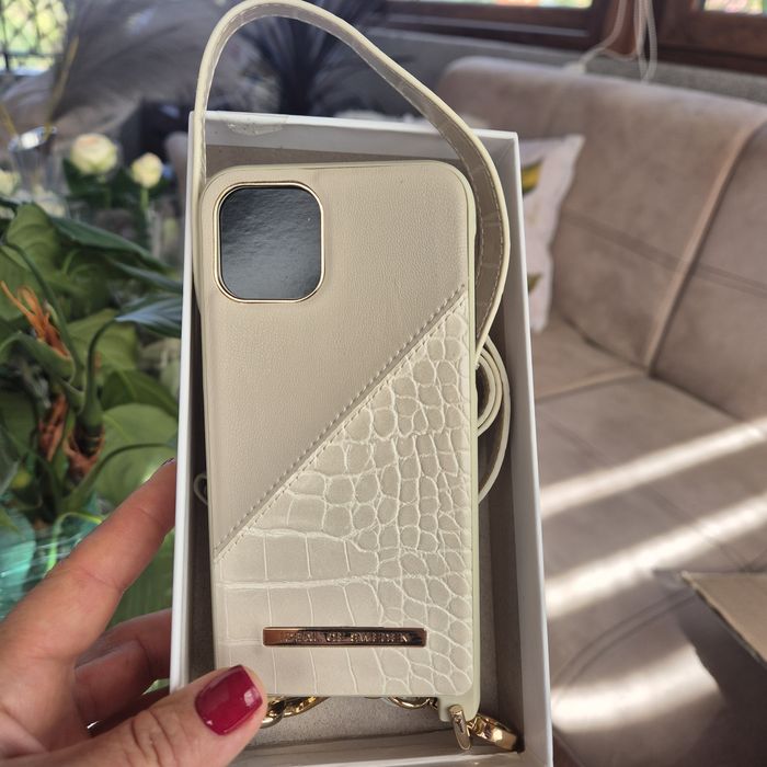 Нов дизайнерски Кейс за IPHONE 11PRO/XS/X