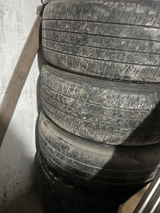 235/55/19 Bridgestone
