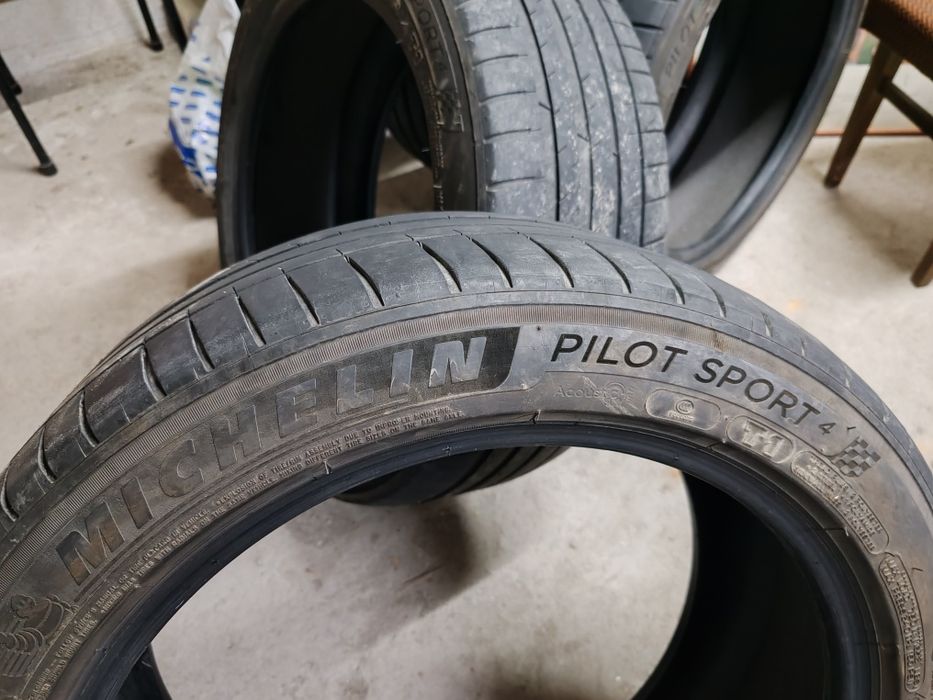 Michelin Pilot 235/45 R18