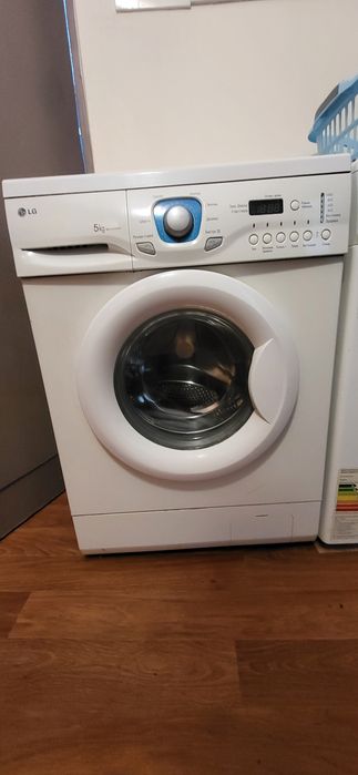 Машинка в хорошем состоянии!