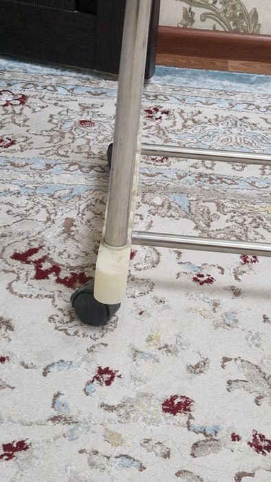 Стоика для одежды