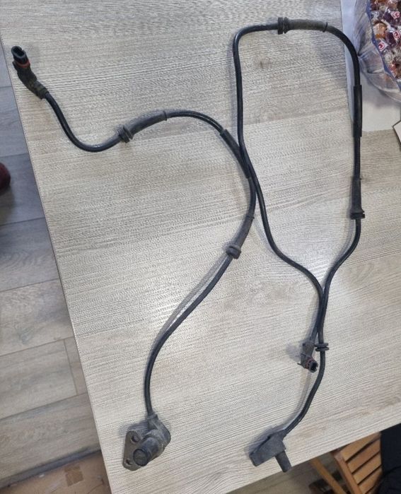 ABS датчик мерцедес 210 Е 4×4