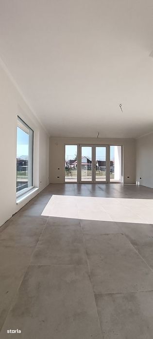 Vand / Casa Noua Biharea - 4 camere / Teren 2122 MP /