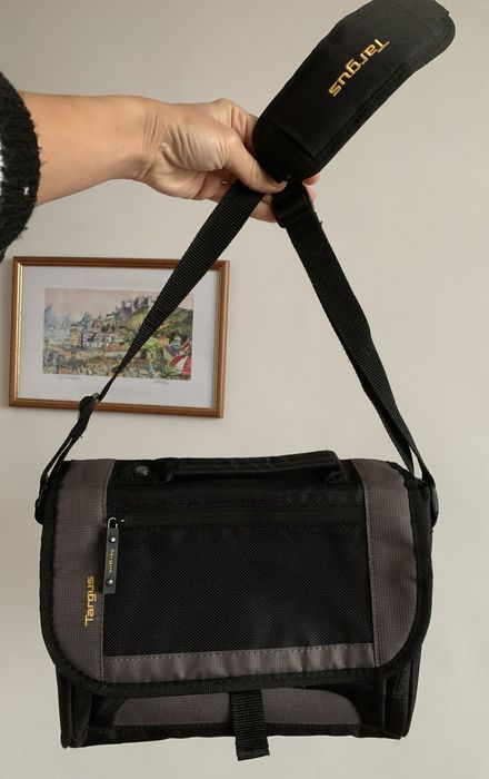 Нова чанта Targus  за  таблет/ мини лаптоп