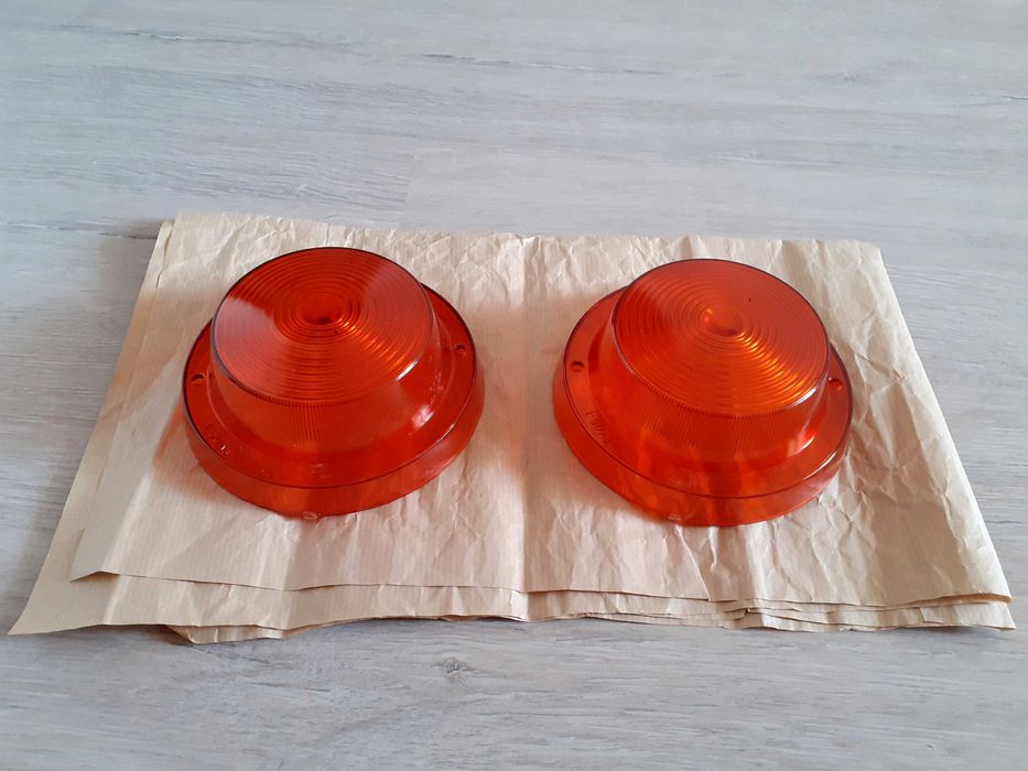 Нови стъкла за мигачи Варшава