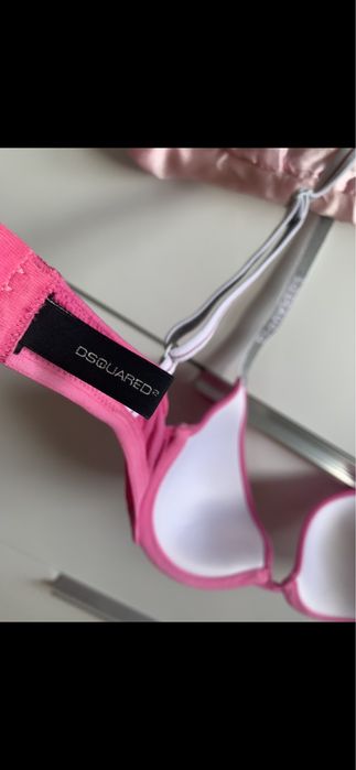 Dsquared2 оригинален сутиен
