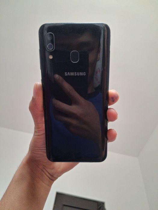 Samsung a30 holati ortacha