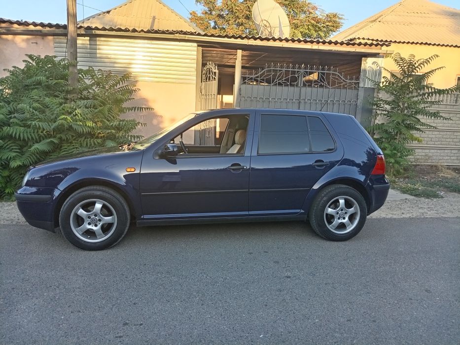 Продам Гольф 4 1.6 автомат