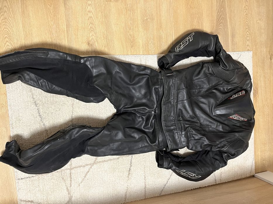 Мото екип 52 rst track tech