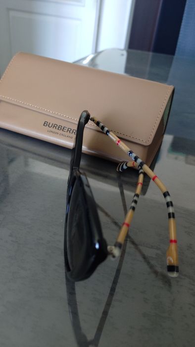 Дамски слънчеви очила Burberry