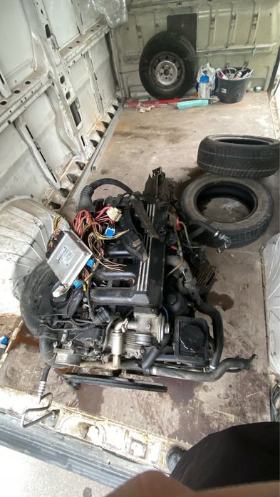 Двигател  m57d30 193коня напълно оборудван