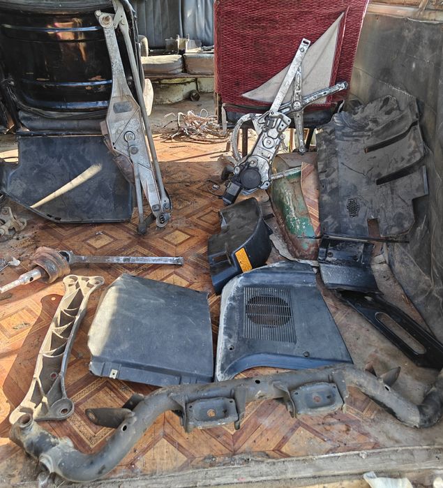 Запчасти на БМВ е34