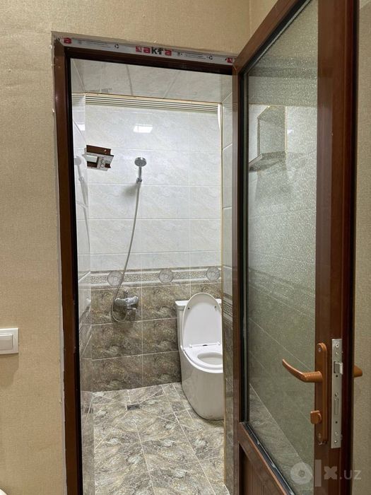 Mirobod tumanida 3 sotka hovli sotiladi