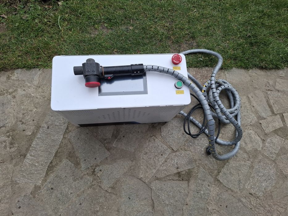 Лазер за почистване