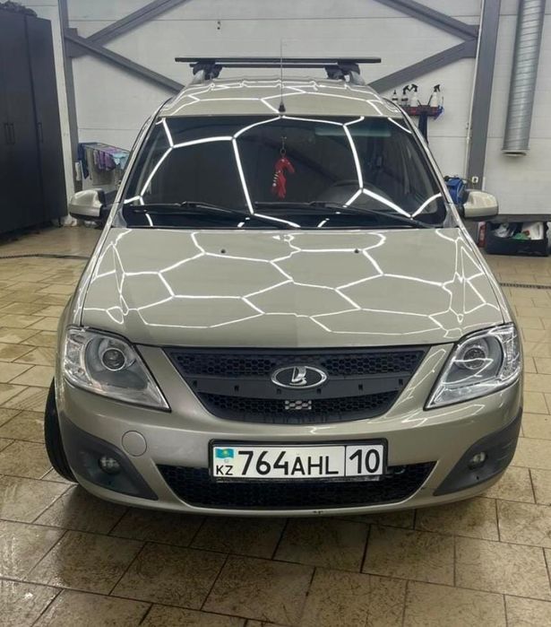 Продам машину LADA  Ларгус