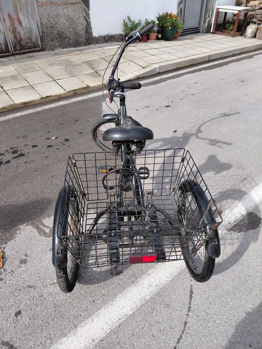 Продавам триколка Goldvi модел Bobiver