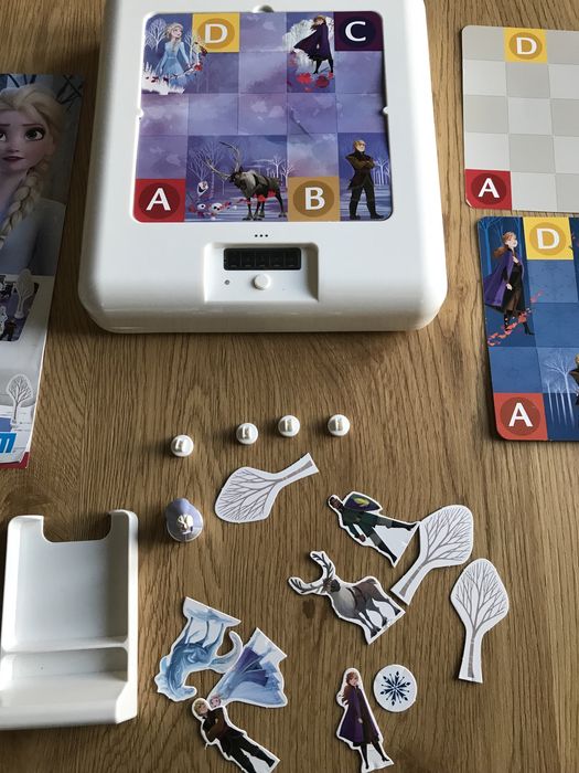 Code A Maze Frozen II - joc educativ de programare
