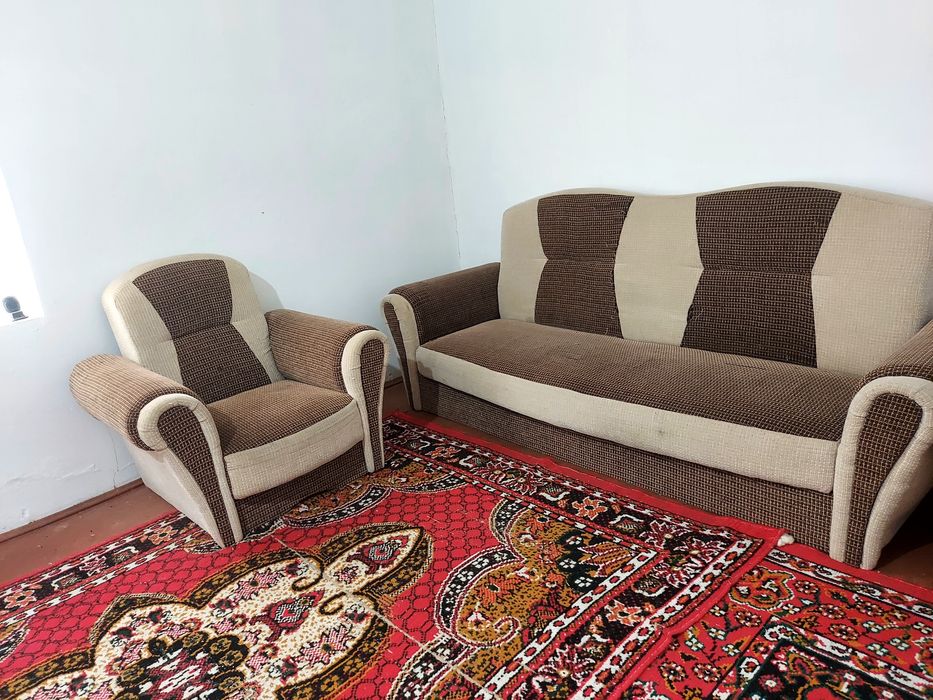 диван сотилади нархи 600000сум