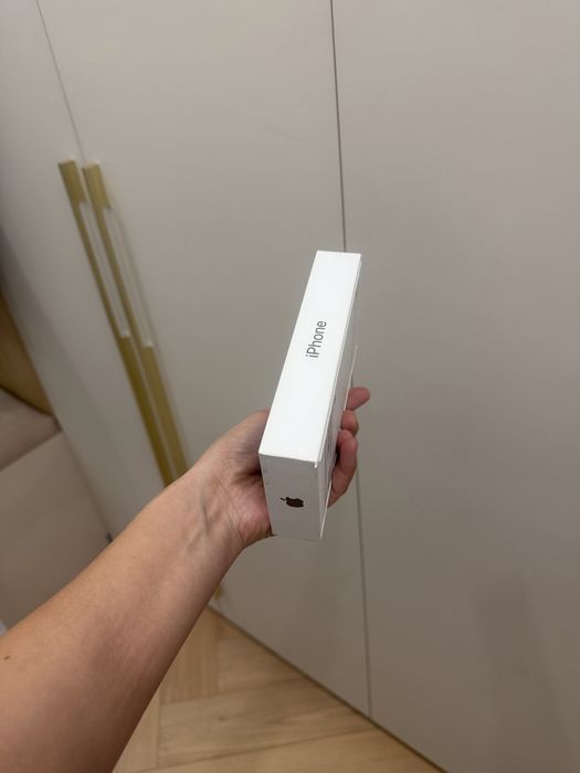 Iphone 15 pro 256 gb продам