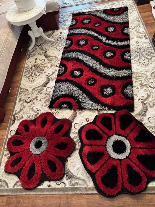 Vand set covoare superbe noi