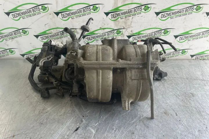 Galerie admisie Opel Zafira 2001 1.8 MT (115 hp)