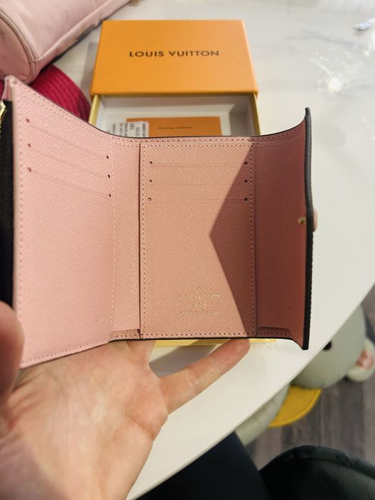 Louis vuitton портмоне естествена кожа