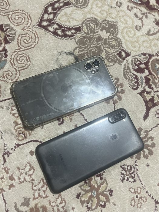 Продам 2 телефона