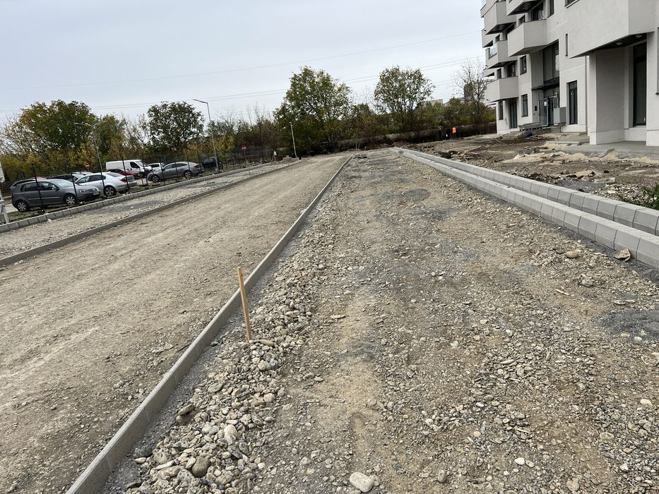 Inchiriez utilaje si execut lucrari apa, canalizare, gaze, terasamente