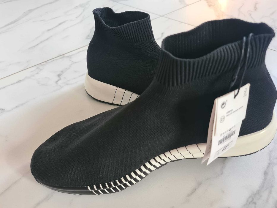 Мъжки маратонки и сникърси ZARA