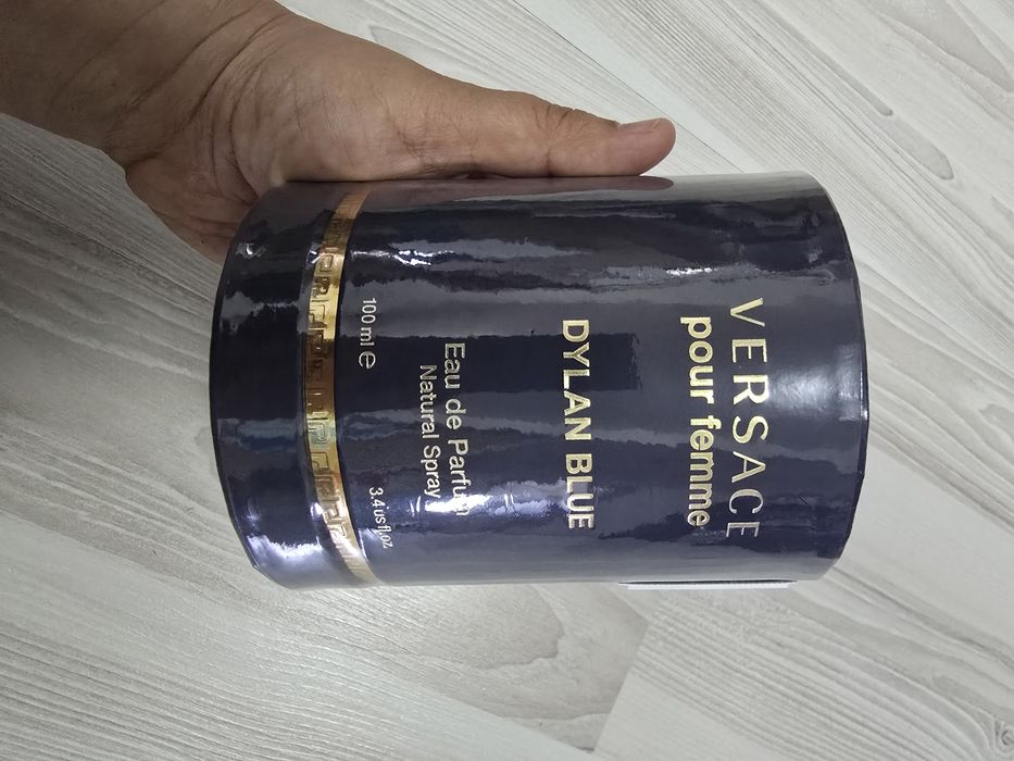 Apa de Parfum Versace pour femme, Dylan Blue, nou, 100 ml, sigilat