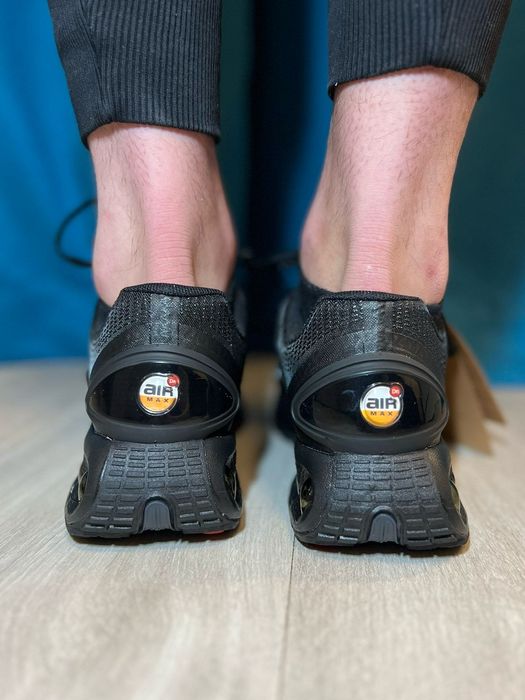 Nike Air Max Triple Black DN Коледно Намаление