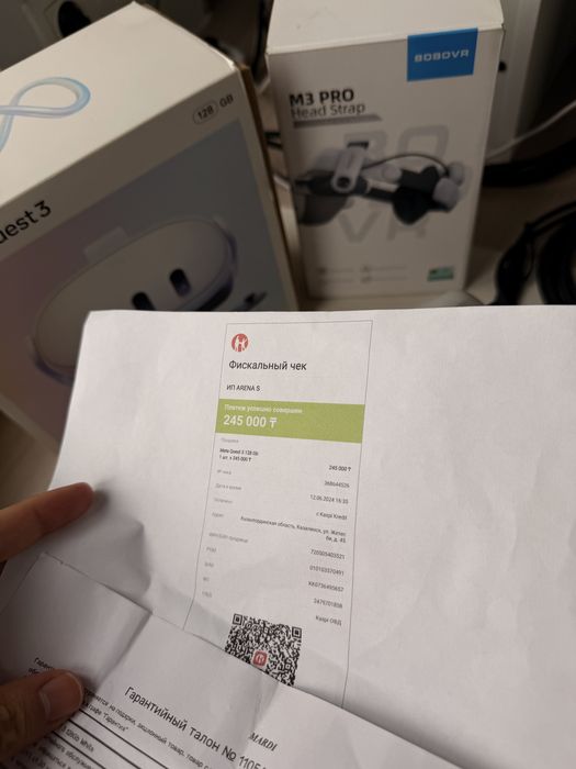 Meta Quest 3 (128gb) + Bobovr M3 PRO