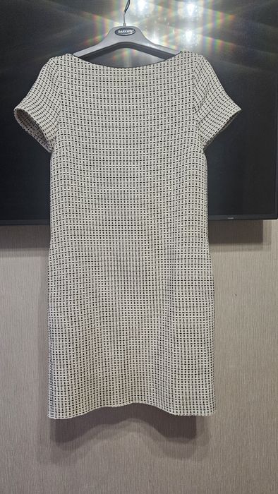 Платье от Massimo Dutti