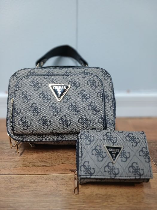 Дамски чанти/дамски портмонета/мъжки портмонета