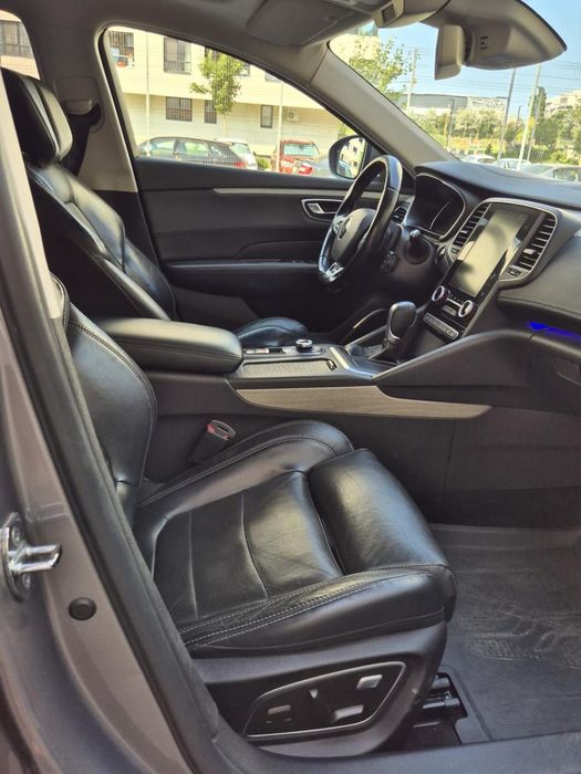 Auto Renault Talisman Paris
