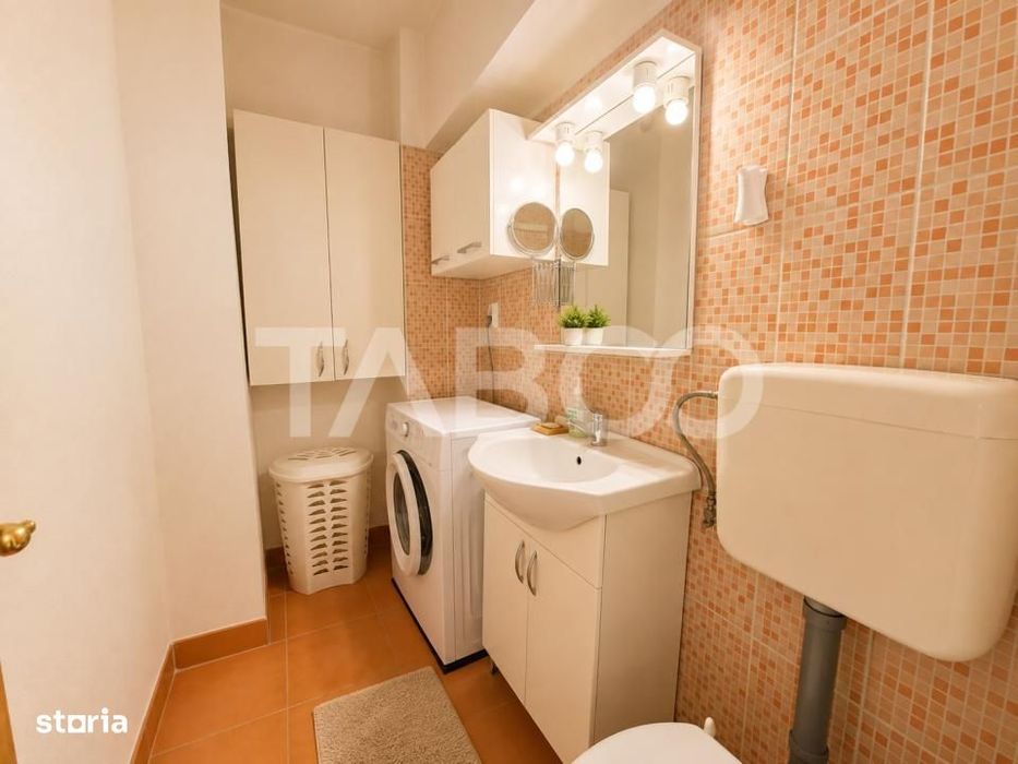 Apartament decomandat de inchiriat 3 camere 2 bai Mihai Viteazul