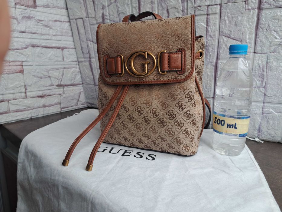 дамска раница,GUESS кафява чанта,гес