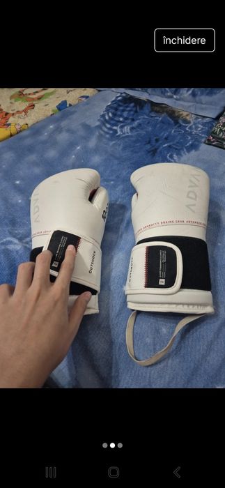Echipament de box(manusi si ghete)
