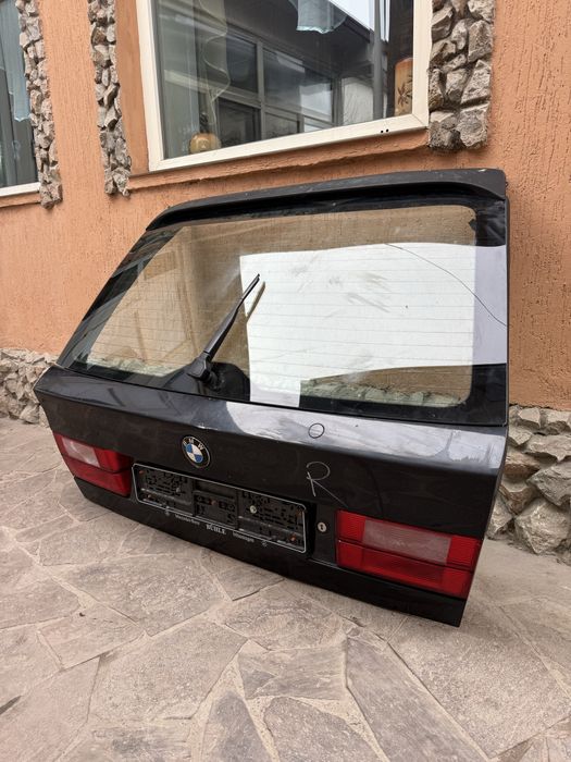 Крышка Багажника (универсал) на BMW e34