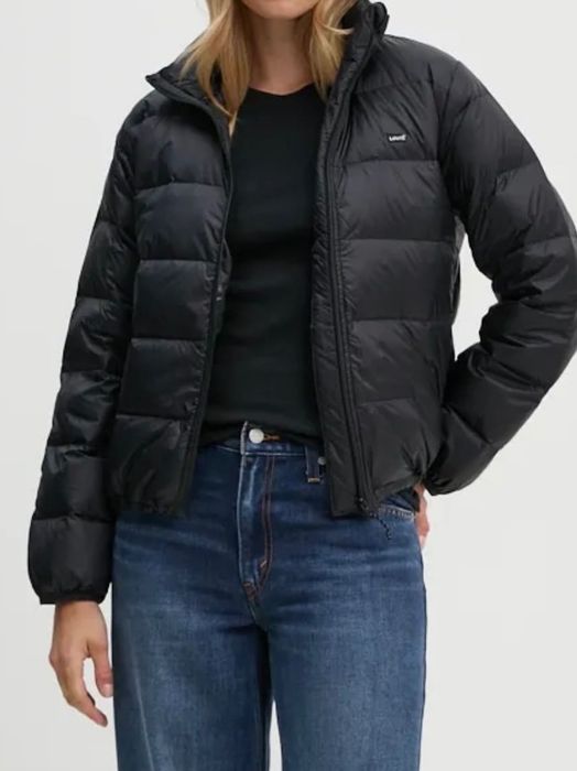 Пухено яке марка Levi’s