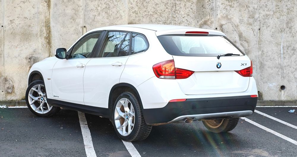 Bmw X1 / Autonat / Navi / Xenon / 4x4 / 204 cp