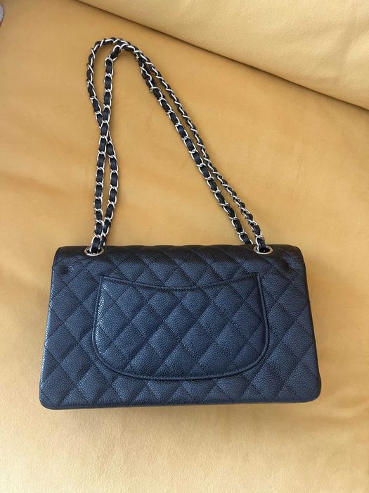 Класическа чанта Chanel Double Flap