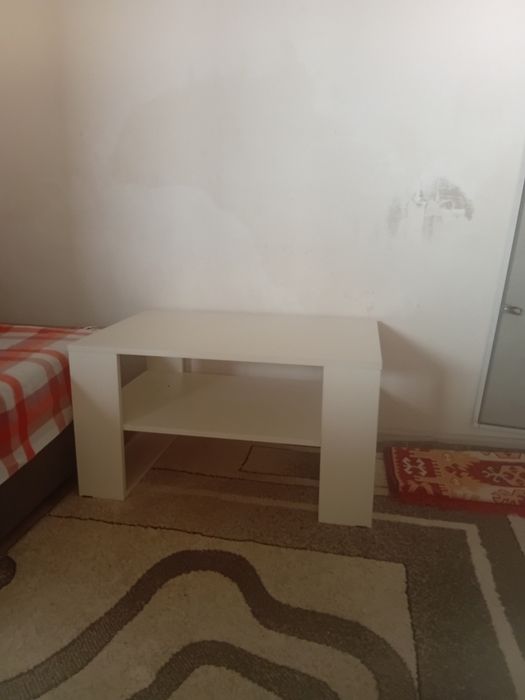 Журнальный столик