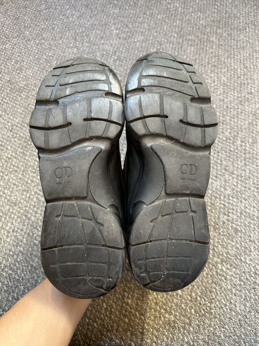 Dior B22 black low
