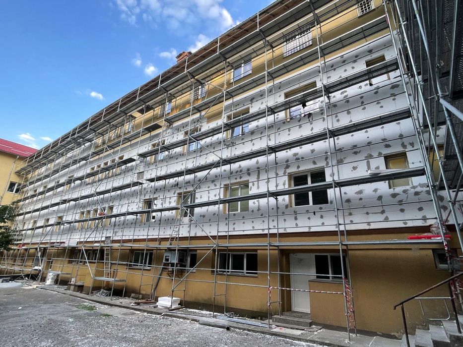 Schela metalica cu montaj