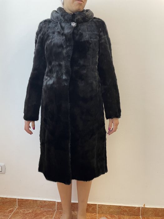 Продам норковую шубу