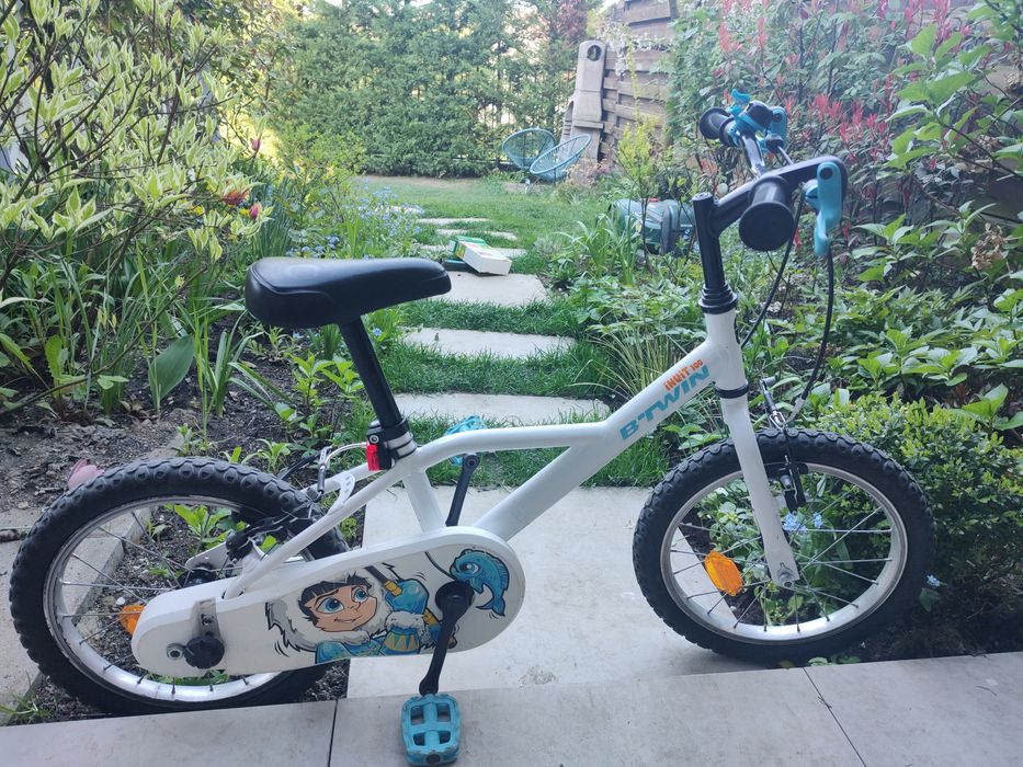 bicicleta 4 - 6 ani 16 inch
