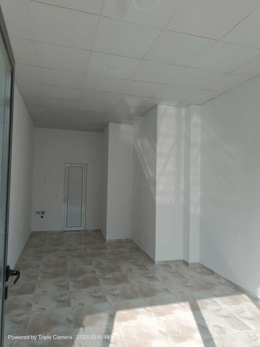 Дава се под наем Магазин в Благоевград, Идеален център - 22 кв.м за 229.5 € - Снимка #1