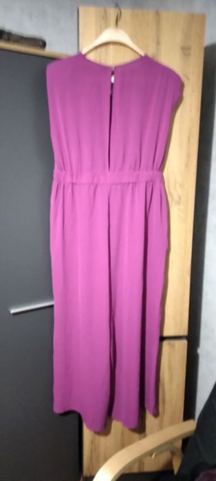 Страхотен гащеризон с широк крачол